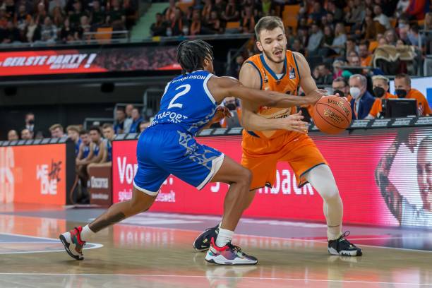 高诗岩反击 高诗岩反击